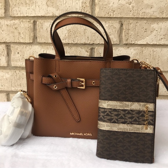 Michael Kors Purse And Wallet - Picture 1 of 12